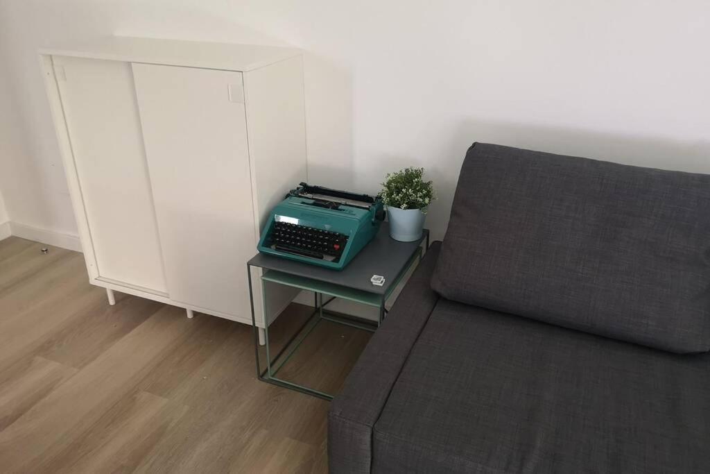 Appartamento Piso Moderno Con Garaje En El Centro De Vigo Esterno foto