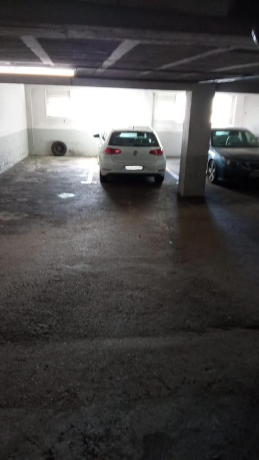 Appartamento Piso Moderno Con Garaje En El Centro De Vigo Esterno foto
