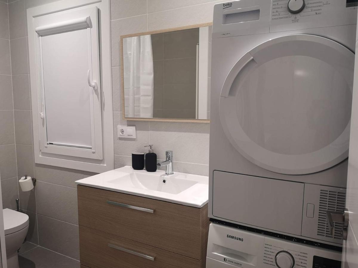Appartamento Piso Moderno Con Garaje En El Centro De Vigo Esterno foto